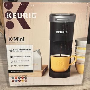 Keurig mini black